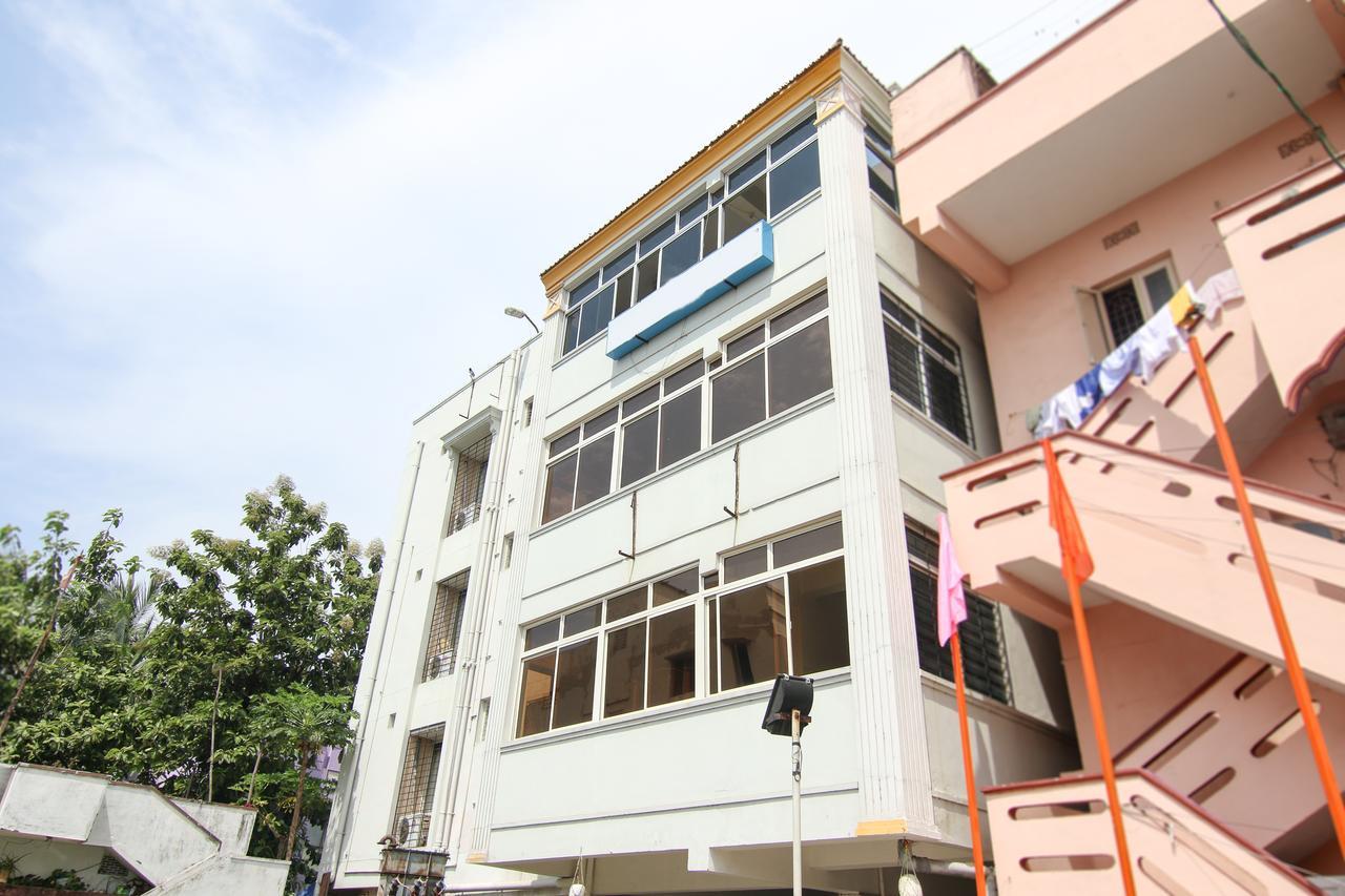 Oyo 9207 Chakri Guest House Visakhapatnam Exterior foto